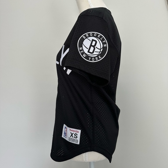 ✨ SOLD ✨ EUC!! Mitchell & Ness Short Sleeve Mesh Brooklyn Nets Jersey Men’s XS - Picture 4 of 11
